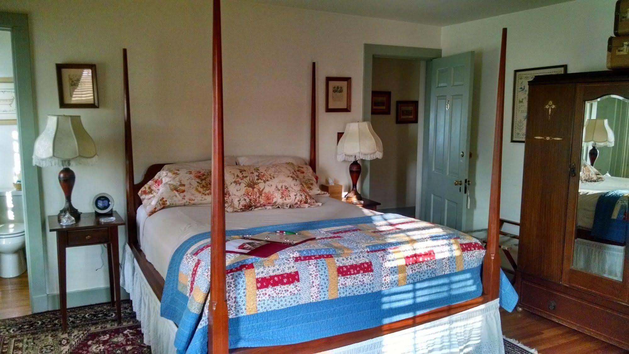Thomas Shepherd Inn Shepherdstown Eksteriør bilde